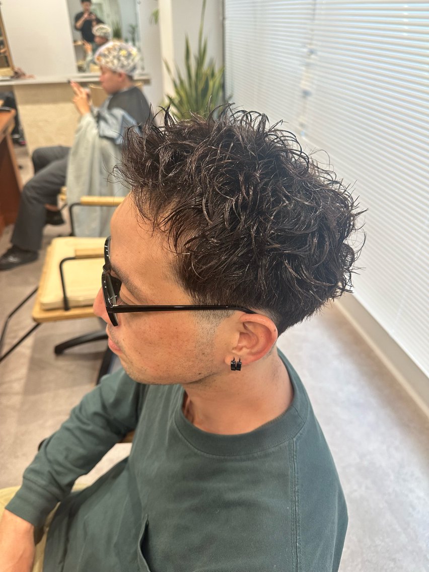 ショート パーマ メンズ メンズパーマ メンズ特化walt hayato名駅店のヘアスタイル