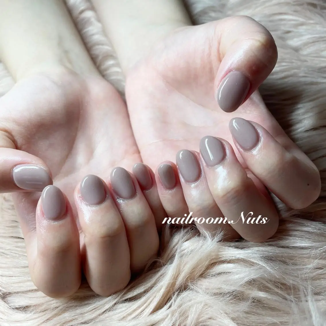 ネイル ハンドネイル nailsalon Nutsのネイルデザイン