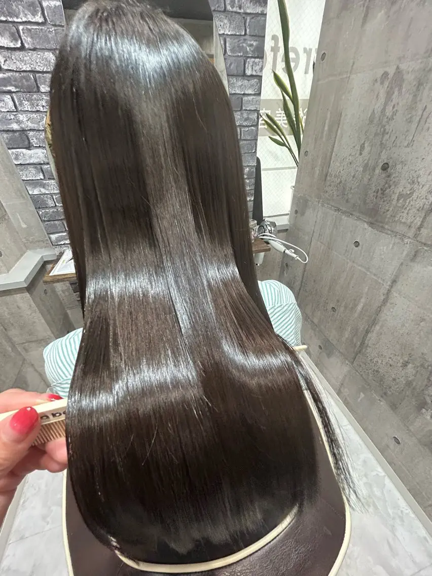 ロング カラー カット 縮毛矯正 トリートメント 髪質改善サロン🌈 fee北千住　盛田のヘアスタイル
