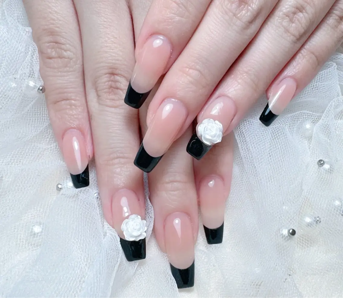 ネイル ハンドネイル M🌷nail 長さだし専門店のネイルデザイン