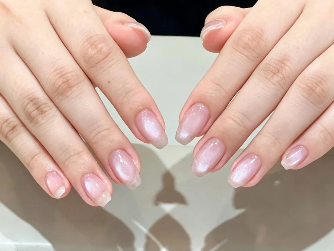ネイル ハンドネイル CHERIR Emiのネイルデザイン