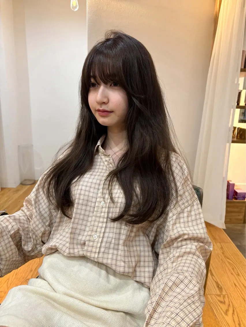 セミロング カラー グレージュ レイヤーカット 林　蓮/レイヤー/ 透明感カラーのヘアスタイル