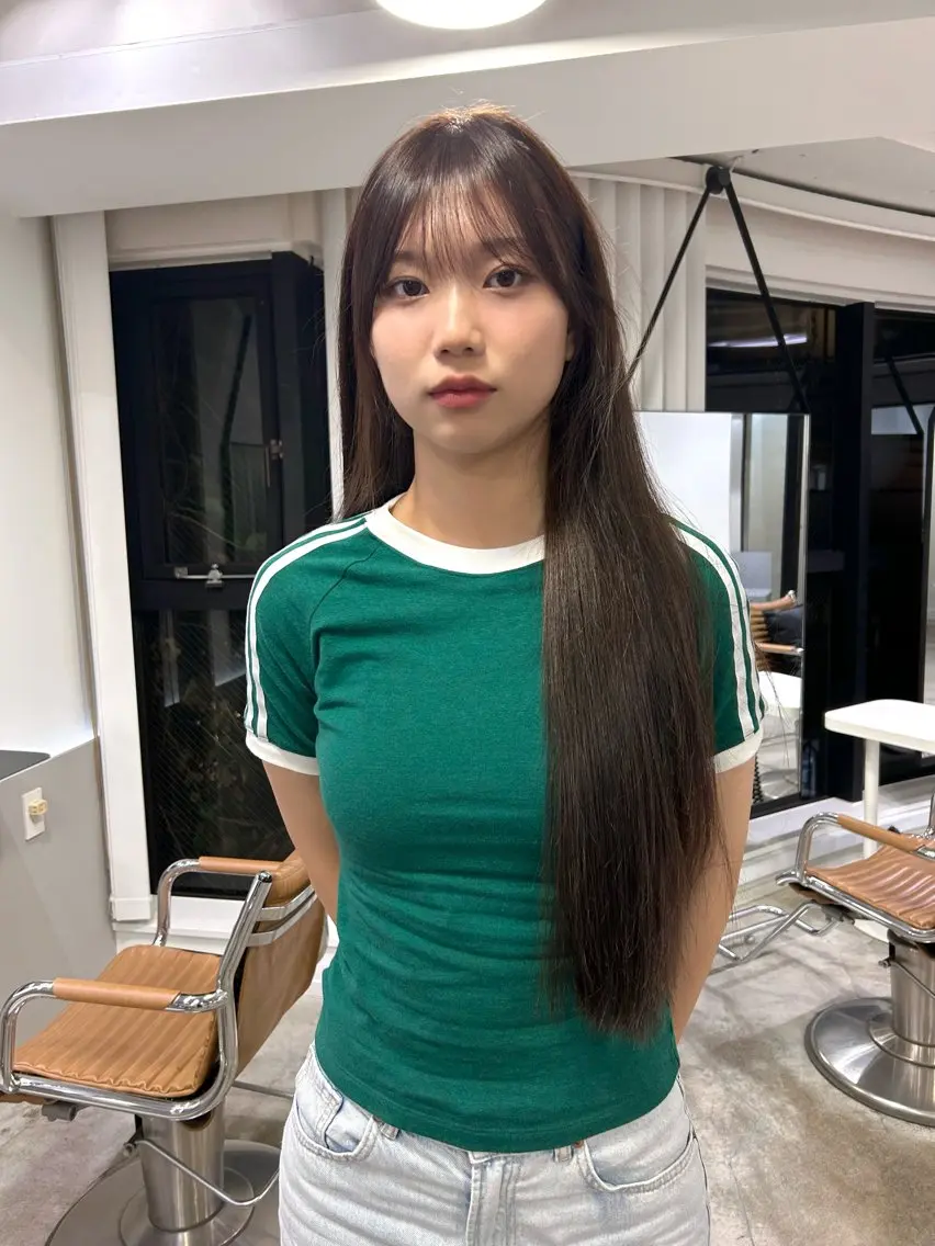 ロング カラー 透明感カラー 莉々子のヘアスタイル
