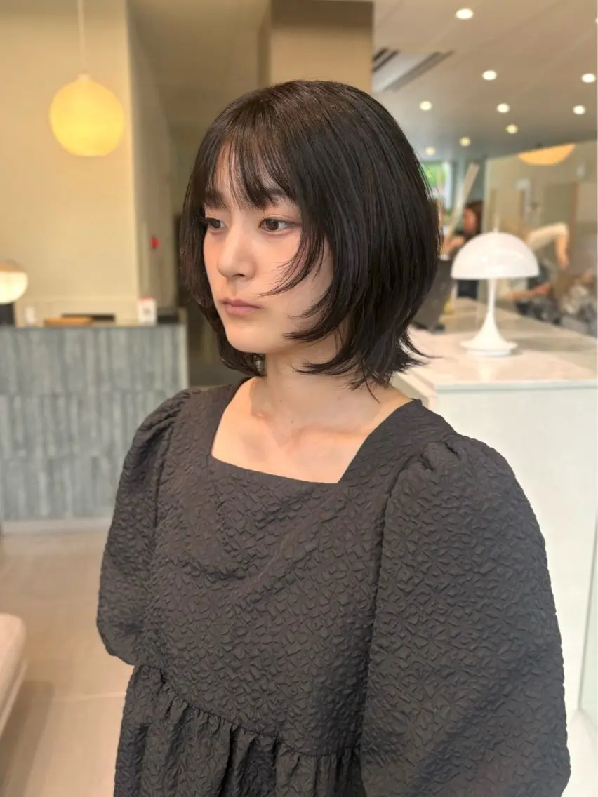 ショート ヘアカラー いろは🧤 カラーモデル/栄のヘアスタイル