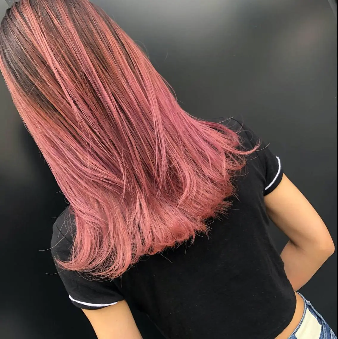 セミロング レイヤーカット レイヤー×縮毛矯正 深見 拓のヘアスタイル