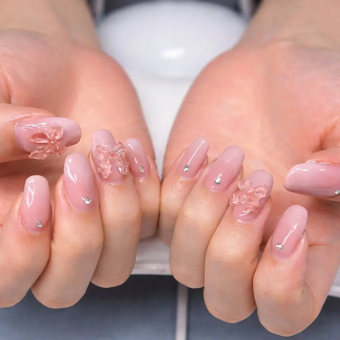 ネイル アートネイル フラワーネイル オフィスネイル ピンク ストーンネイル ハンドネイル Kii nailのネイルデザイン