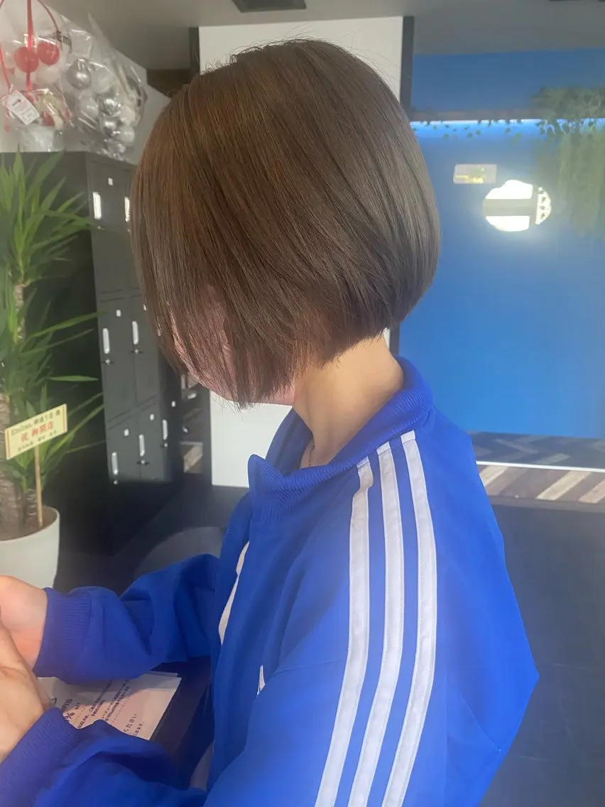 ショート カラー 透明感カラー グレージュ ボブ カット ヘアカラー トリートメント 山﨑 大暉【ダブルカラー】のヘアスタイル