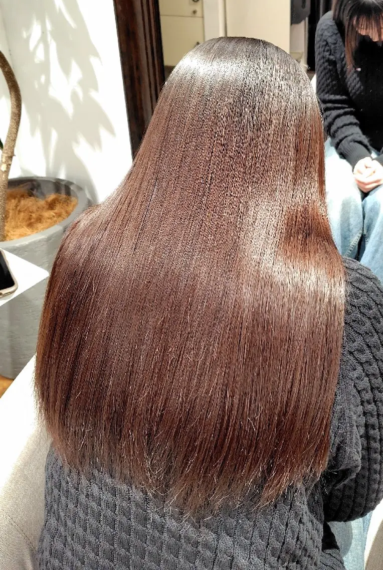 ロング パーマ 縮毛矯正 小河 恵子のヘアスタイル