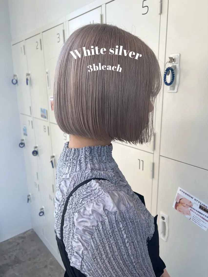 ミディアム カラー ブリーチ シルバー ホワイトシルバー ヘアカラー Kana 🍋 ハイトーン【高円寺】のヘアスタイル
