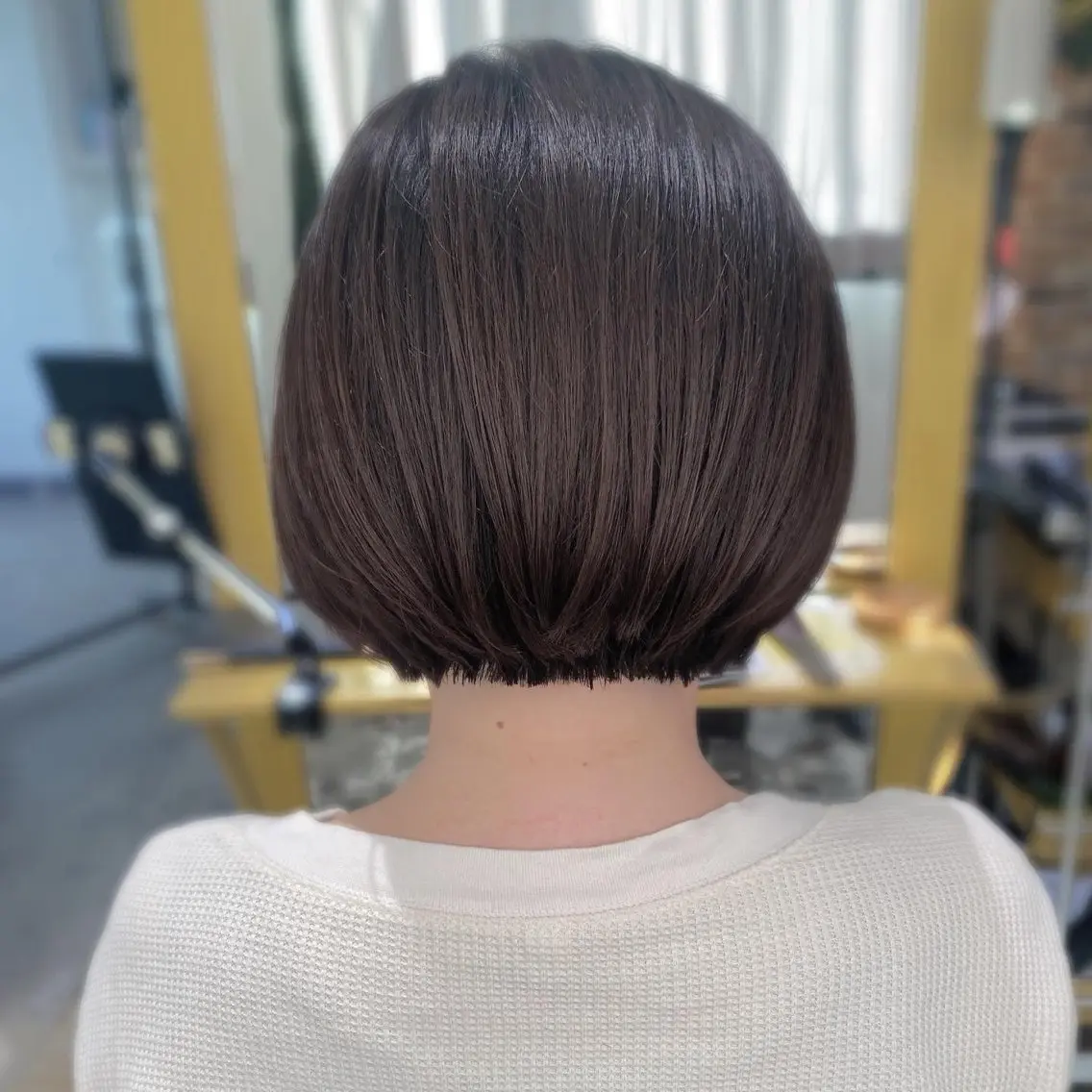 ショート 縮毛矯正／レイヤー／ 🌼mizukiのヘアスタイル