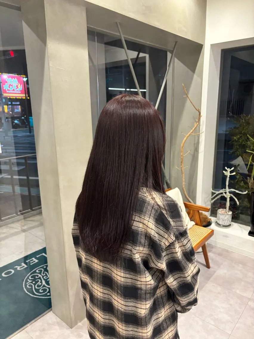 ロング Ships HANAのヘアスタイル