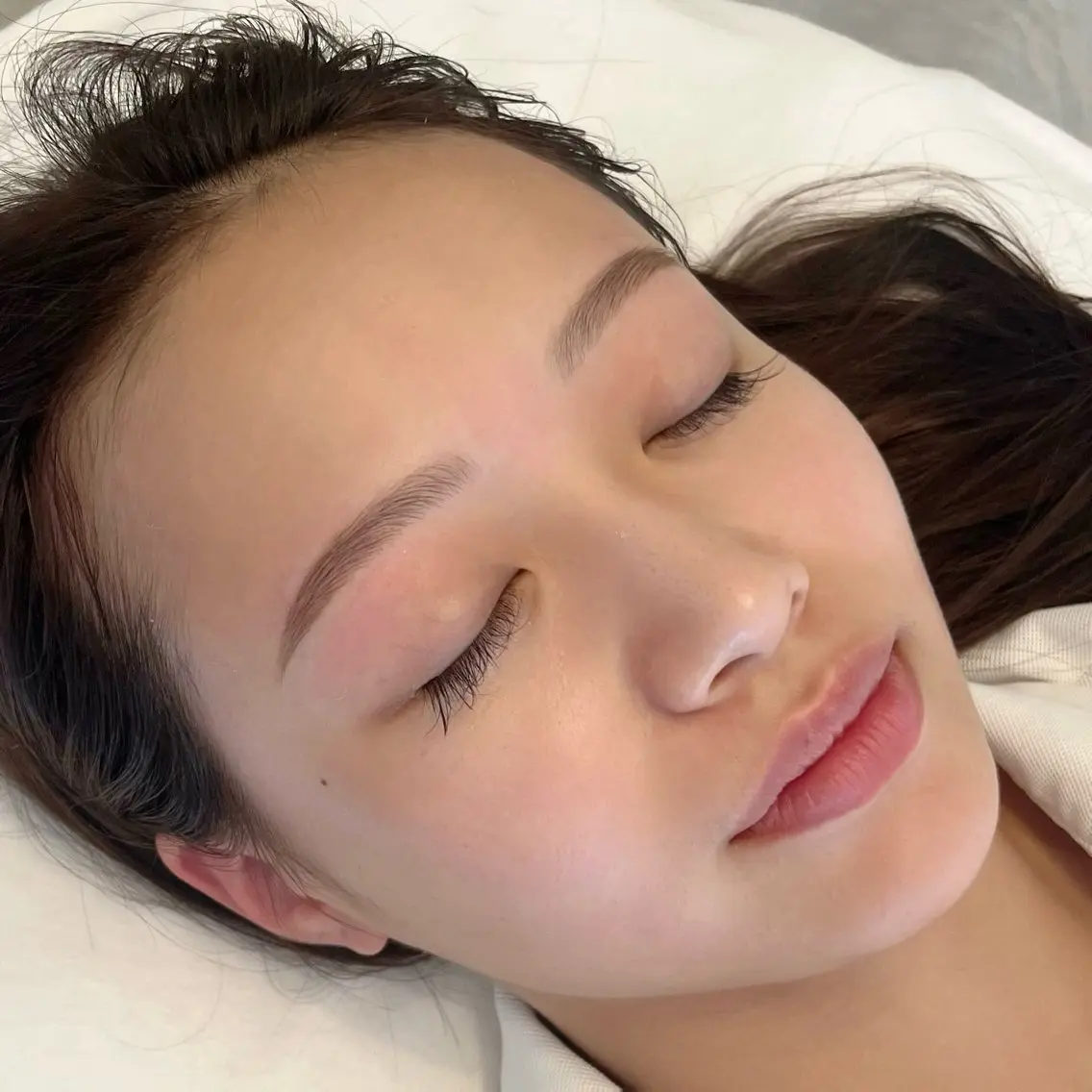 アイブロウ 眉毛ワックス脱毛 beauty salon uluの眉毛・アイブロウイメージ