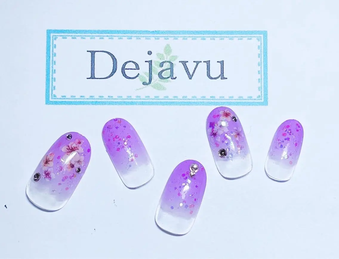 ネイル アートネイル 桜ネイル フラワーネイル グラデーション 春ネイル ハンドネイル Nail salon Dejavu 🌿のネイルデザイン