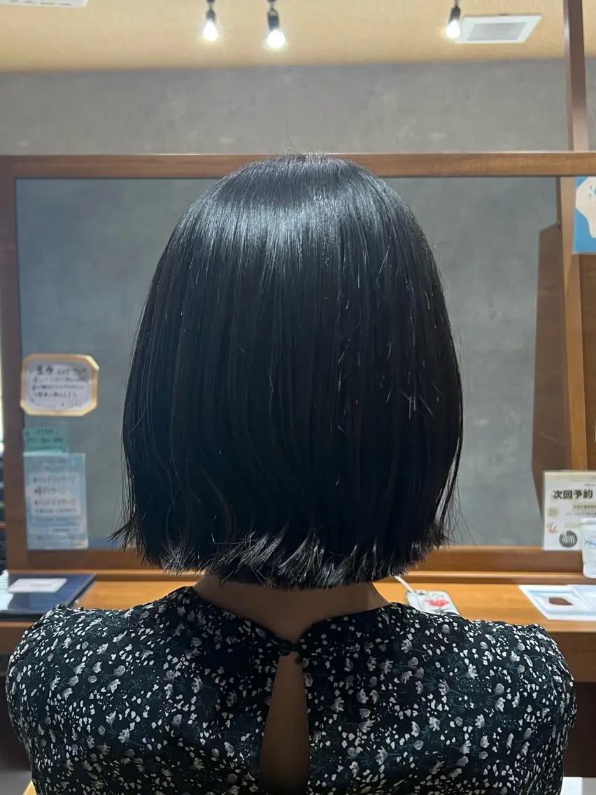 ショート 切りっぱなしボブ ボブ 外ハネヘア ✂️カットモデル募集 ✂️chihiroのヘアスタイル
