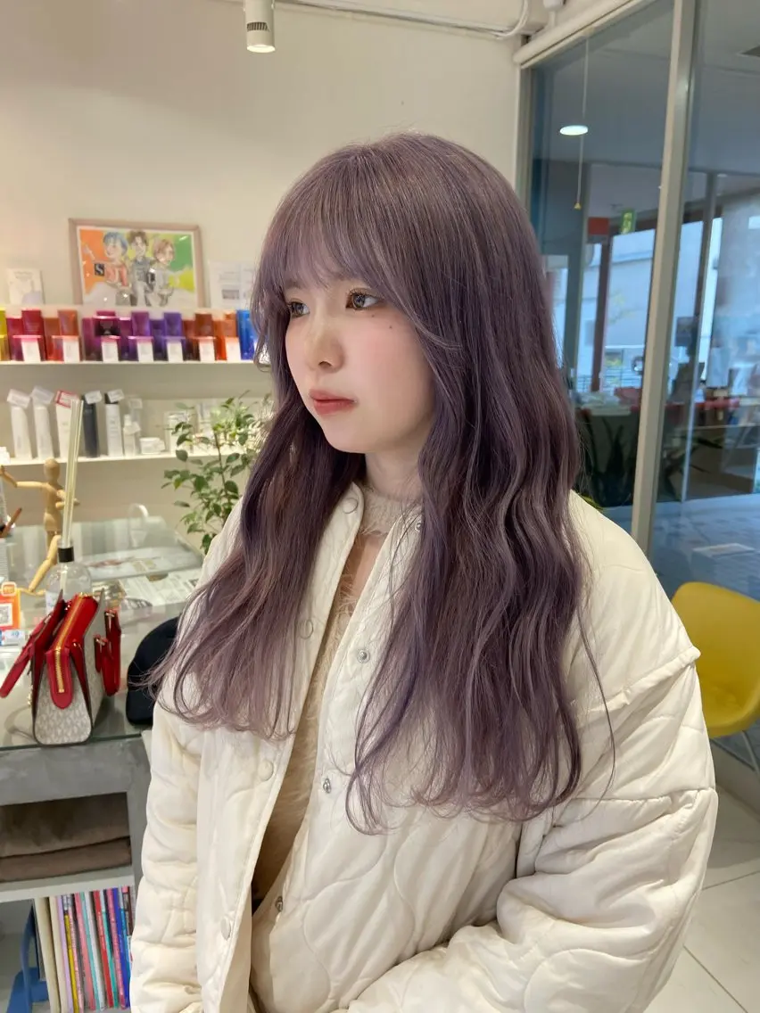 ロング カラー グレージュ ラベンダーカラー ラベンダーグレージュ ラベンダーグレー ヘアカラー 浅野 匠のヘアスタイル