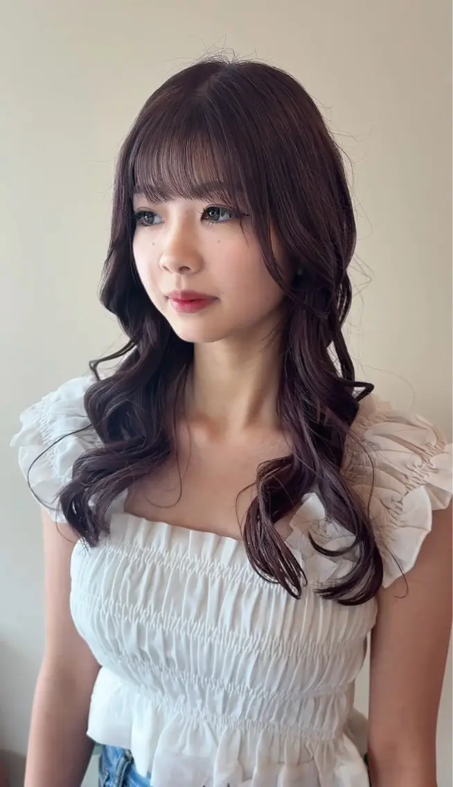 ミディアム ヘアカラー 西田 朋華のヘアスタイル