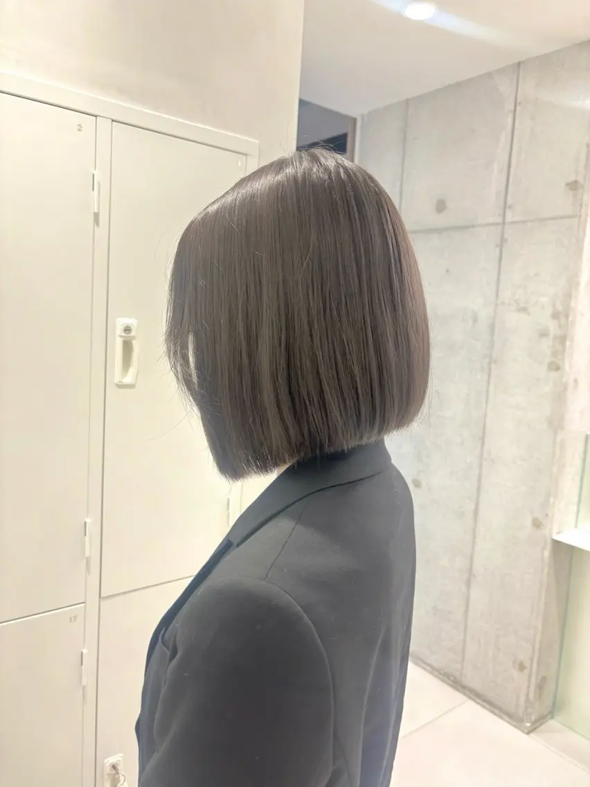 ショート カラー ヘアカラー トリートメント ヘッドスパ ヘアセット 透明感カラー・レイヤ ー🎀amika🎀のヘアスタイル