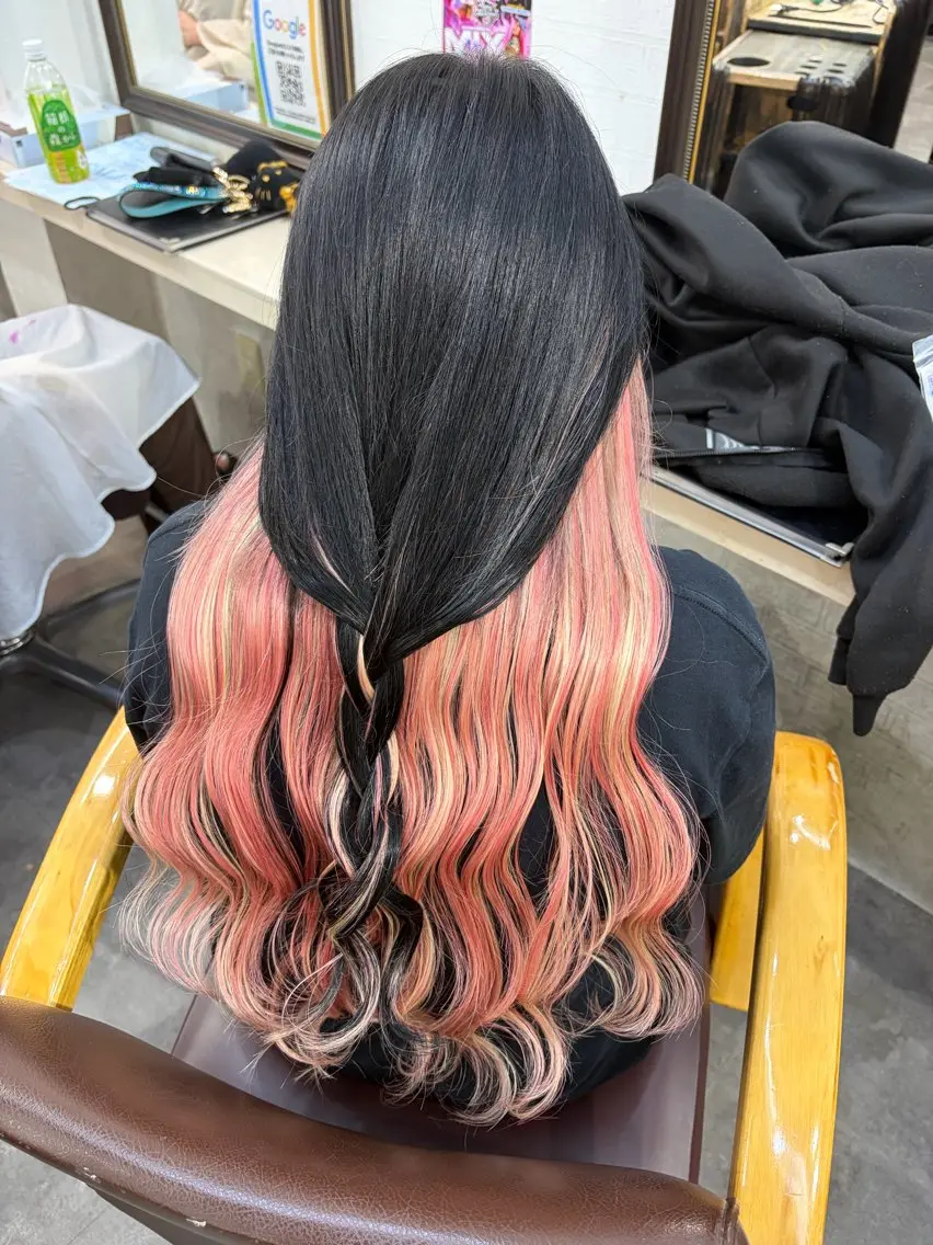 ミディアム ヘアカラー エクステ ⭐️U-topia ⭐️和泉田　りさ⭐️のヘアスタイル