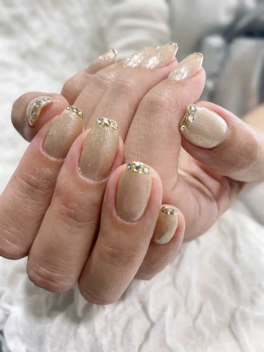 ネイル 氷ネイル・うるうるネイル ラメ(グリッター) ストーンネイル Butterfly Jewel本店のマツエク・マツパデザイン
