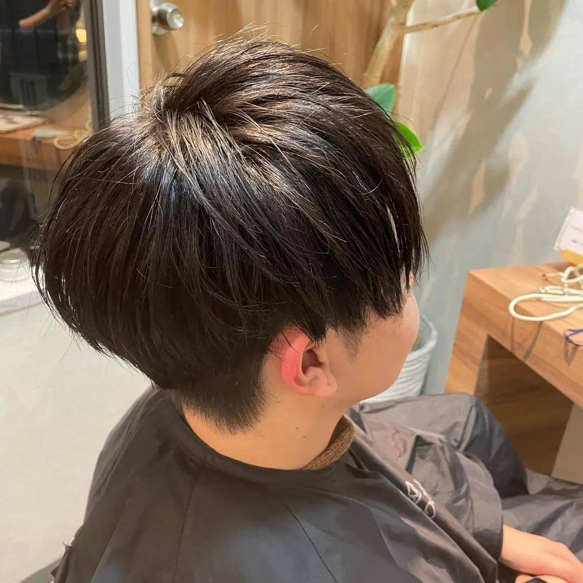 🇰🇷韓国風カット＋透明感カラー＋眉カット🫧の写真
