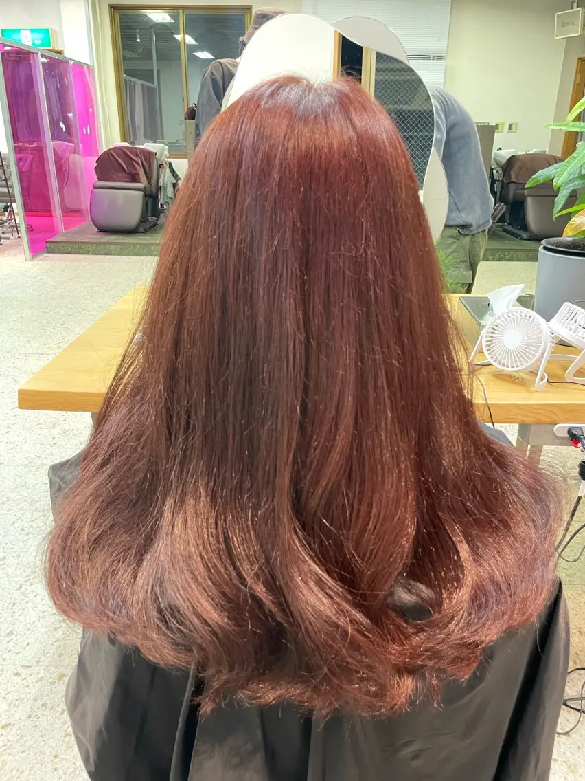 ロング ヘアカラー ))カラー特化(( 渡邉 怜のヘアスタイル