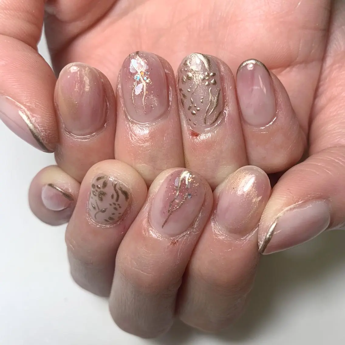 ネイル ハンドネイル FIORITURA aiのネイルデザイン