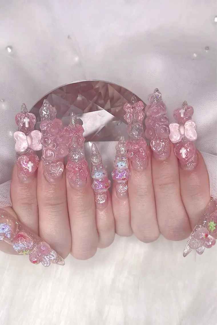 ネイル Miril Lilyのネイルデザイン