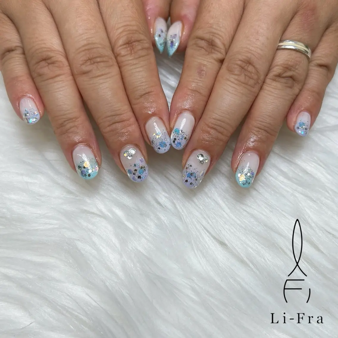 ネイル ブルー lifra MANAKAのネイルデザイン