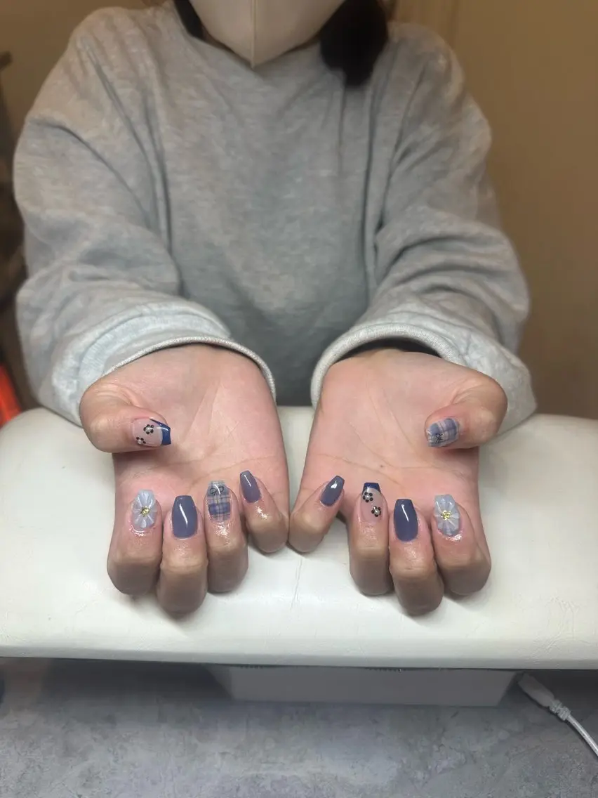 ネイル ハンドネイル IROHA NAIL akoのネイルデザイン