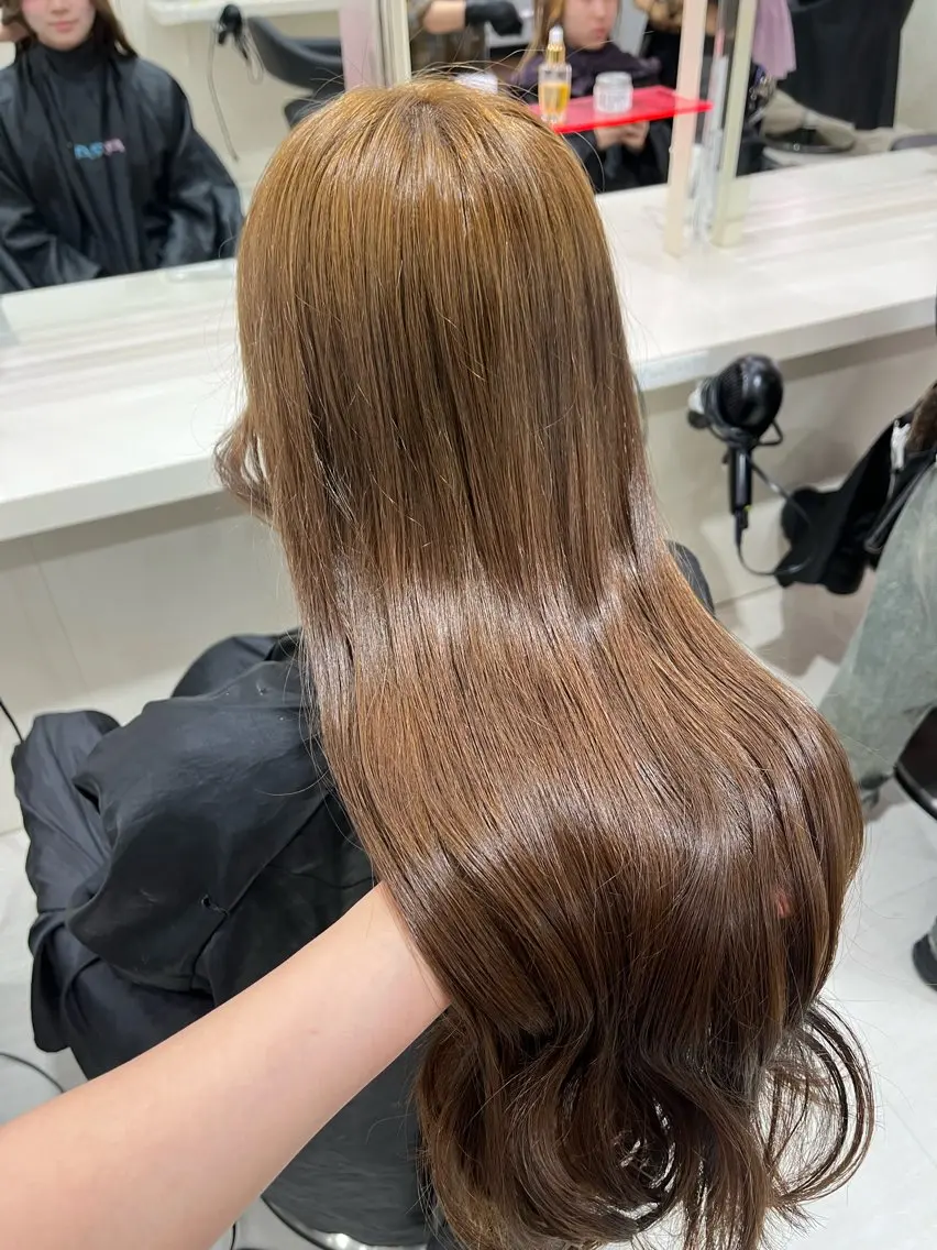 ロング カラー ブリーチ ダブルカラー ヘーゼル ブリーチなしカラー 大人上品ベージュ 🎀HARUNAのヘアスタイル