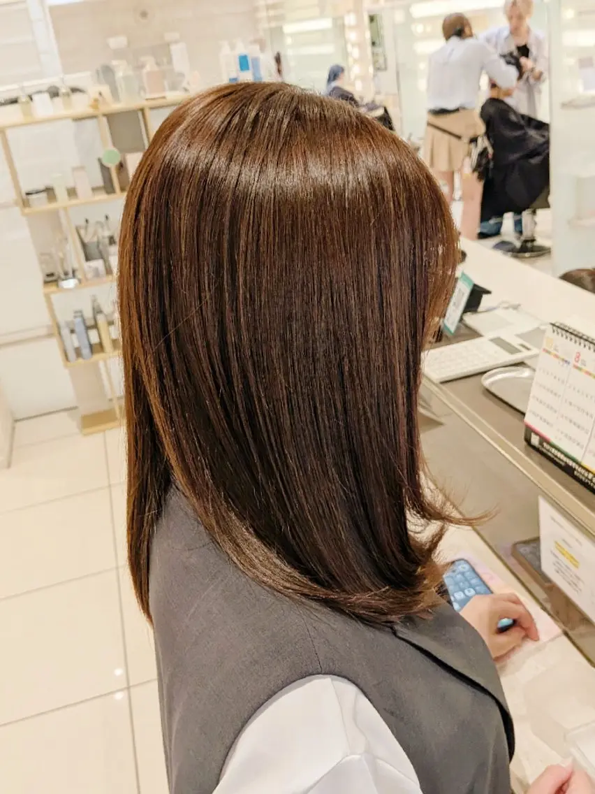 セミロング カラー ヘアカラー 艶髪/似合わせ/ ブリーチなし🫧のヘアスタイル