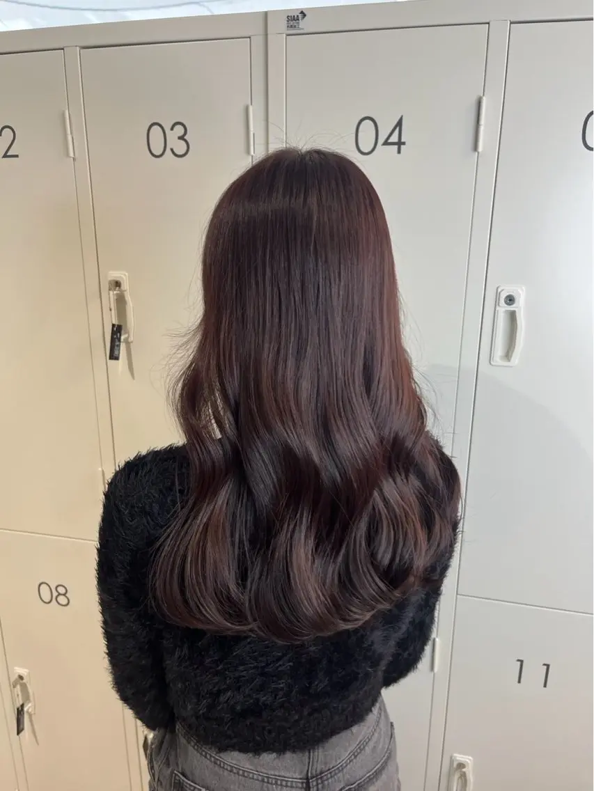 カラー Sakura/ ショート・レイヤーのヘアスタイル