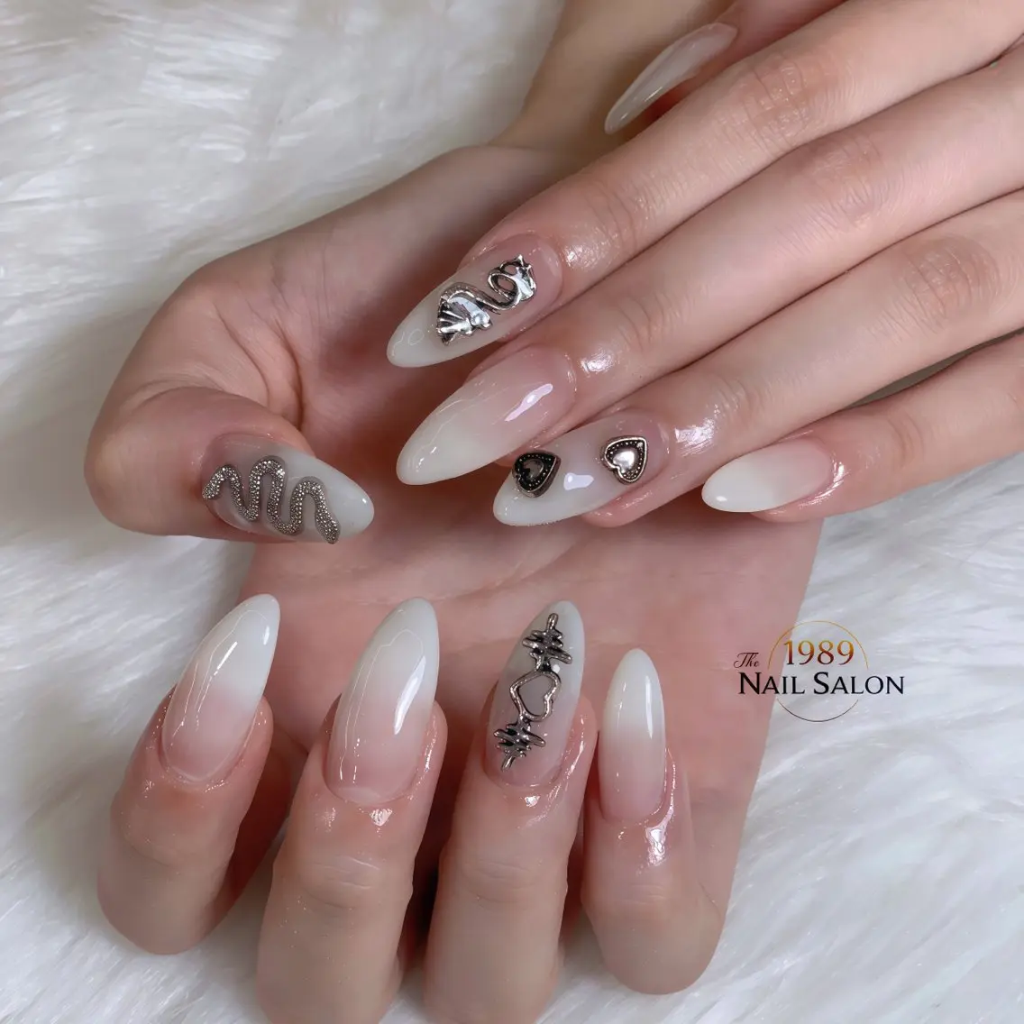 ネイル ハンドネイル The 1989 Nail Salonのネイルデザイン