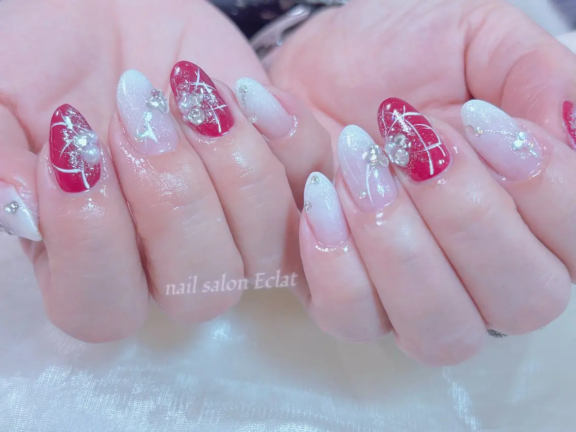 ネイル ネイルサロンエクラ 🫧Shizukaのネイルデザイン