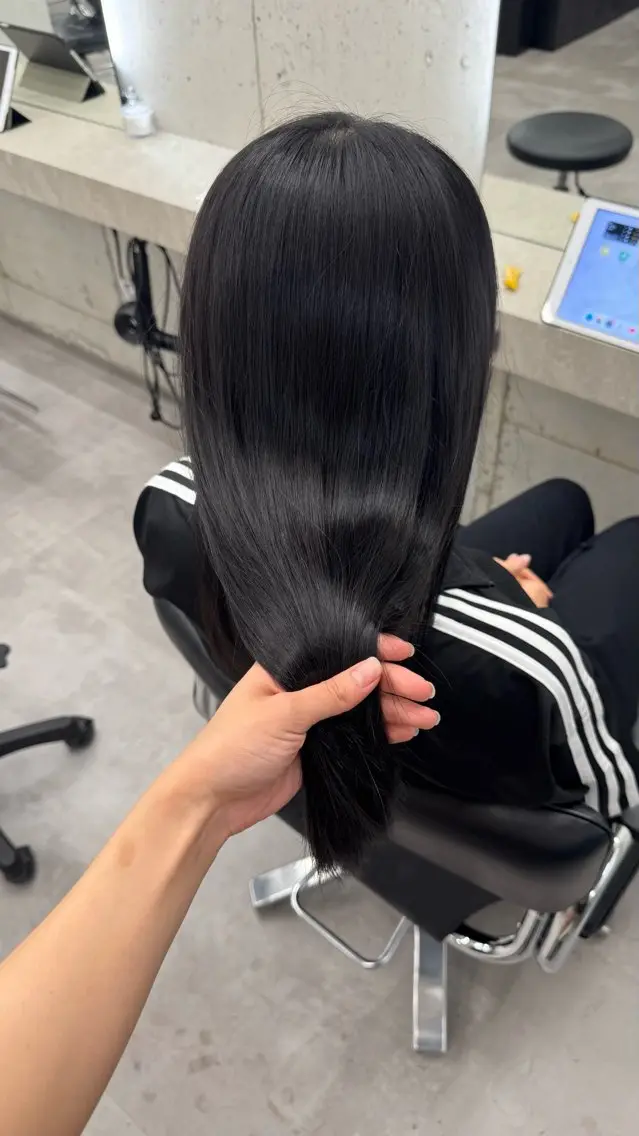 ロング レイヤーカット shio ハイトーン 💗【福岡天神】のヘアスタイル