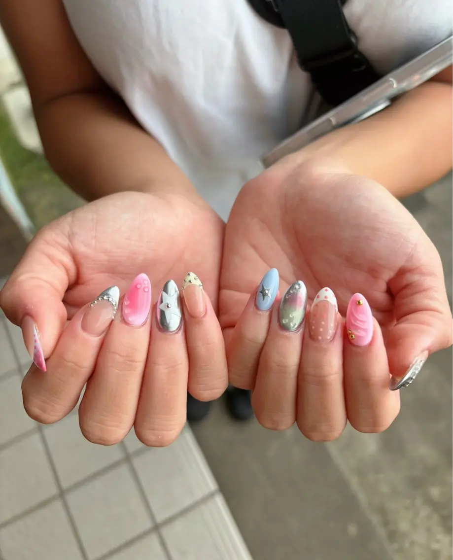 ネイル アートネイル オーロラネイル チークネイル 長さ出し フットネイル ハンドネイル Chan nailsのネイルデザイン