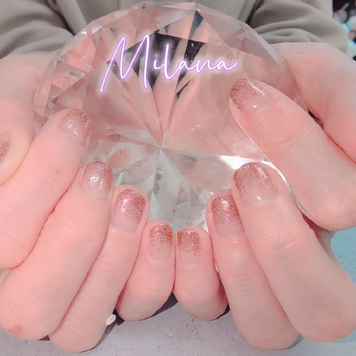 ネイル グラデーション ラメ(グリッター) ラメグラデーション ハンドネイル Milana 川瀬のネイルデザイン