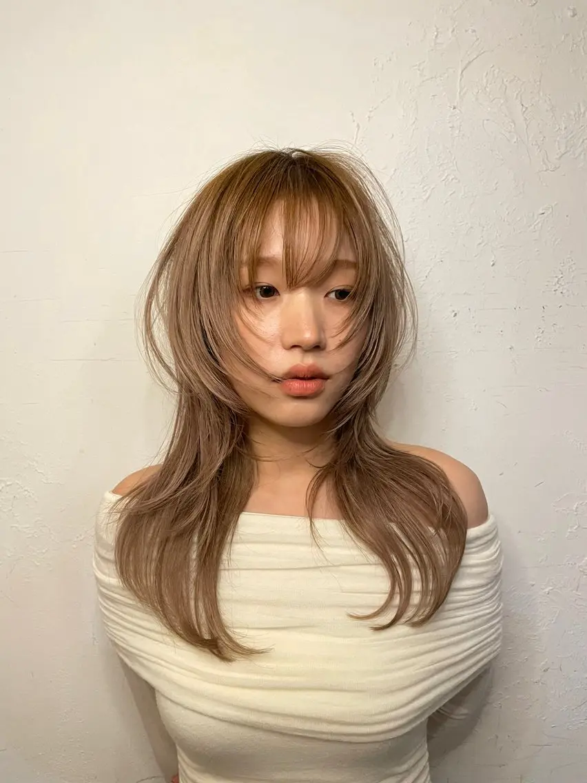 セミロング カラー レイヤーカット カット ヘアカラー コーンロウ／ブレイズ SYUのヘアスタイル