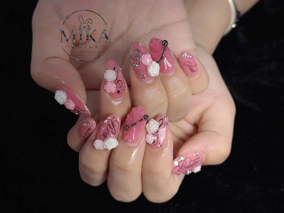ネイル アートネイル チークネイル ドット フットネイル フレンチネイル KIMU MIKA.NAILのネイルデザイン