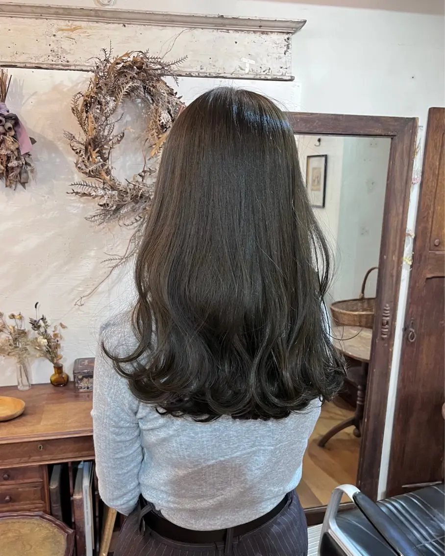 ロング カラー カット ヘアカラー 暗髪とオリーブ🌿 渡辺拓人のヘアスタイル