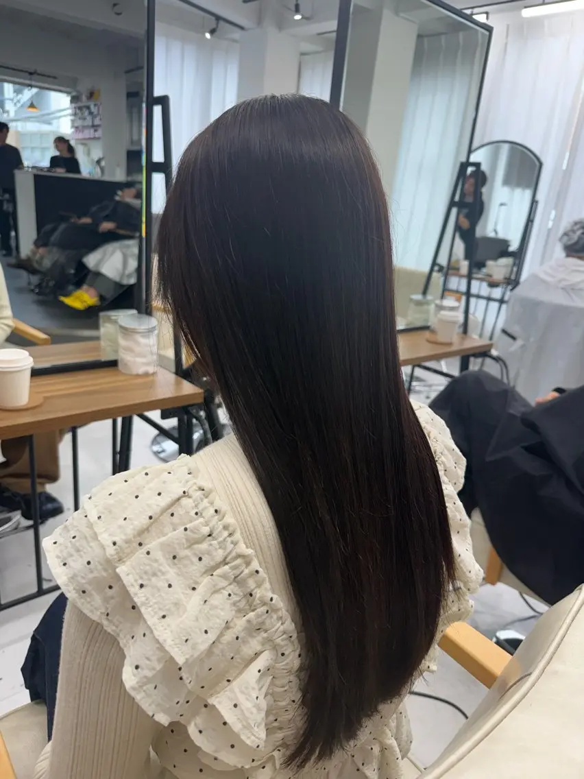 ロング ヘアカラー 上原 帆央のヘアスタイル