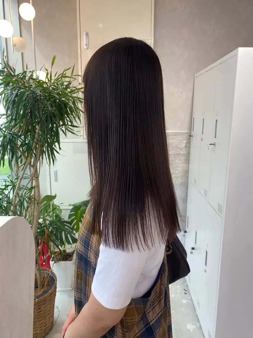 ロング カラー ピンクカラー clutch bio 博多momokaのヘアスタイル