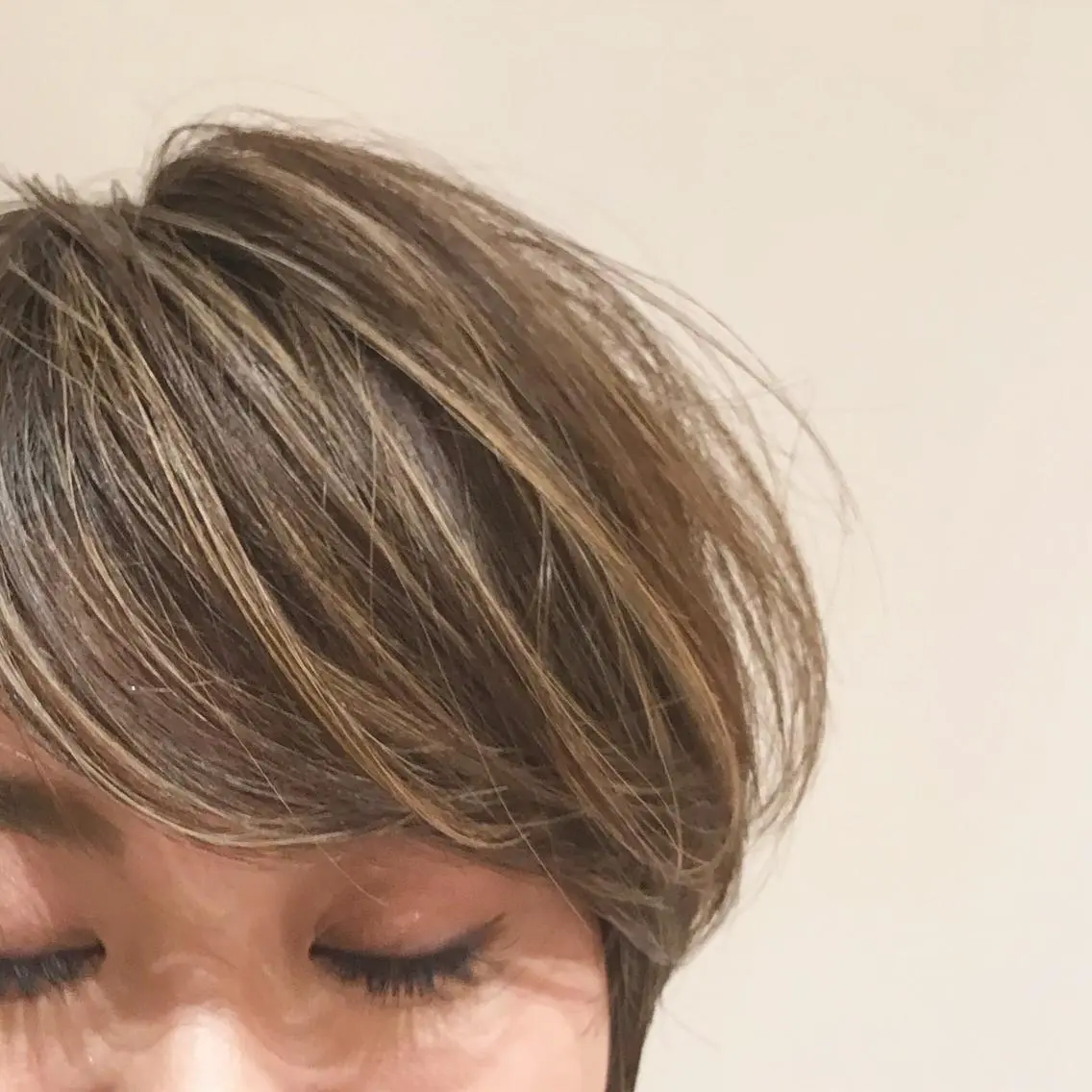 ショート ショートヘア、ボブ こやさん　コヤマのヘアスタイル