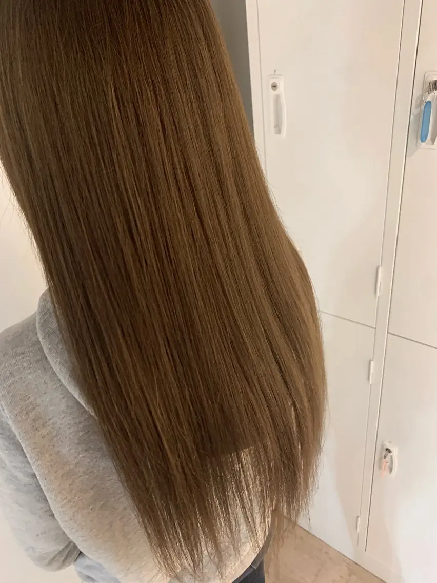 ロング アッシュ カット ヘアカラー トリートメント ✨ハイトーン✨艶髪 ✨髪質改善✨和田のヘアスタイル