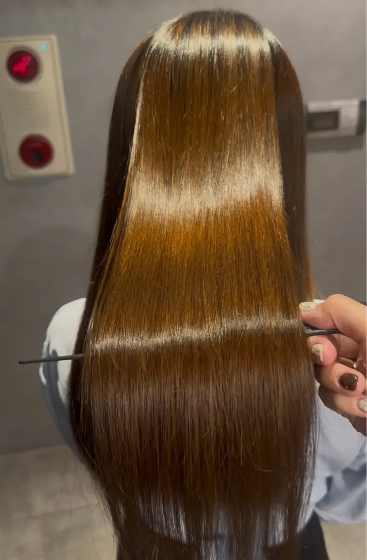 ロング 渡邉 玲音のヘアスタイル