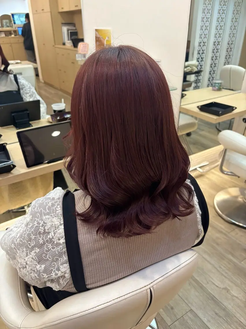 ミディアム カラー ヘアカラー 🎀南田 晴香🎀のヘアスタイル