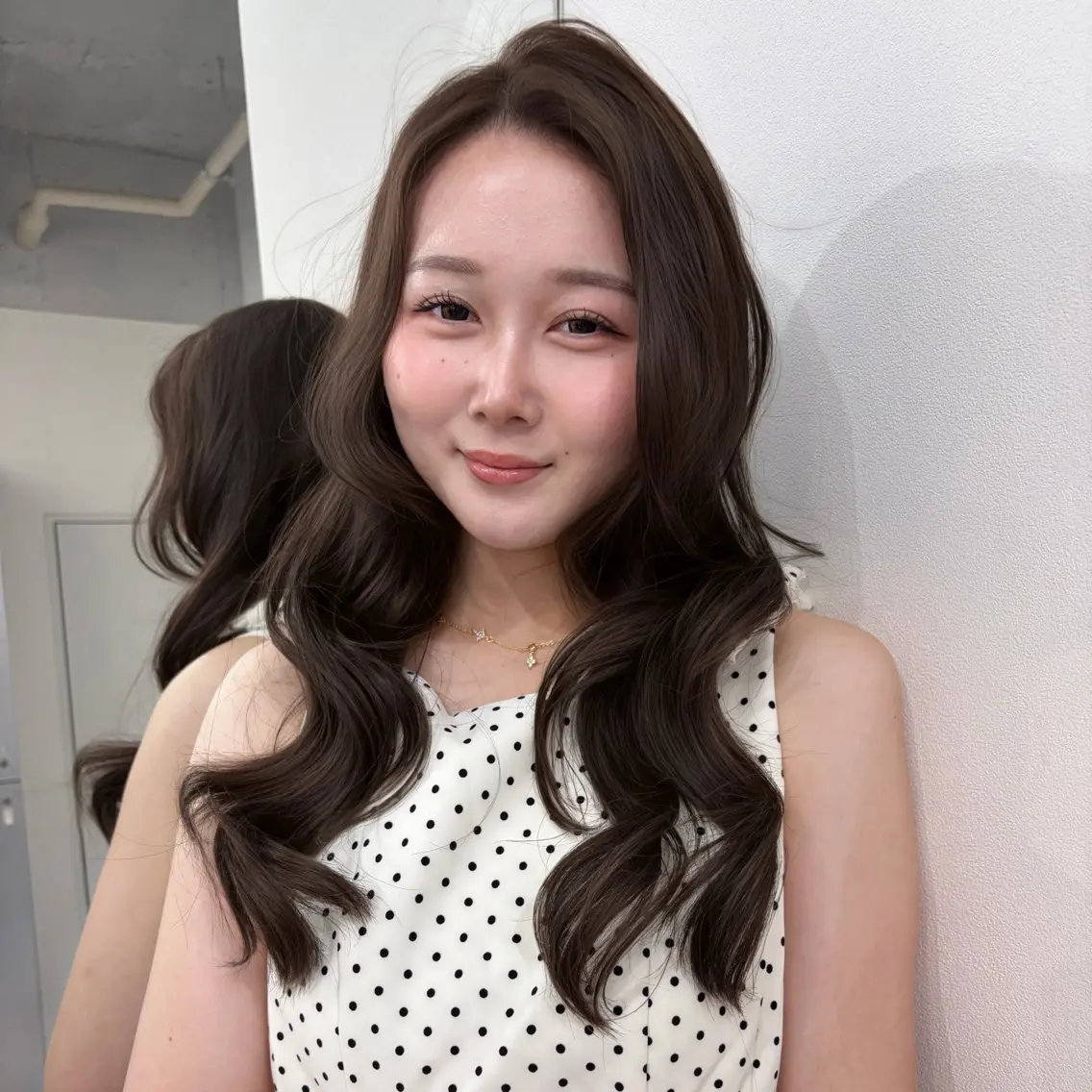 ロング ヘアカラー vivie Madokaのヘアスタイル