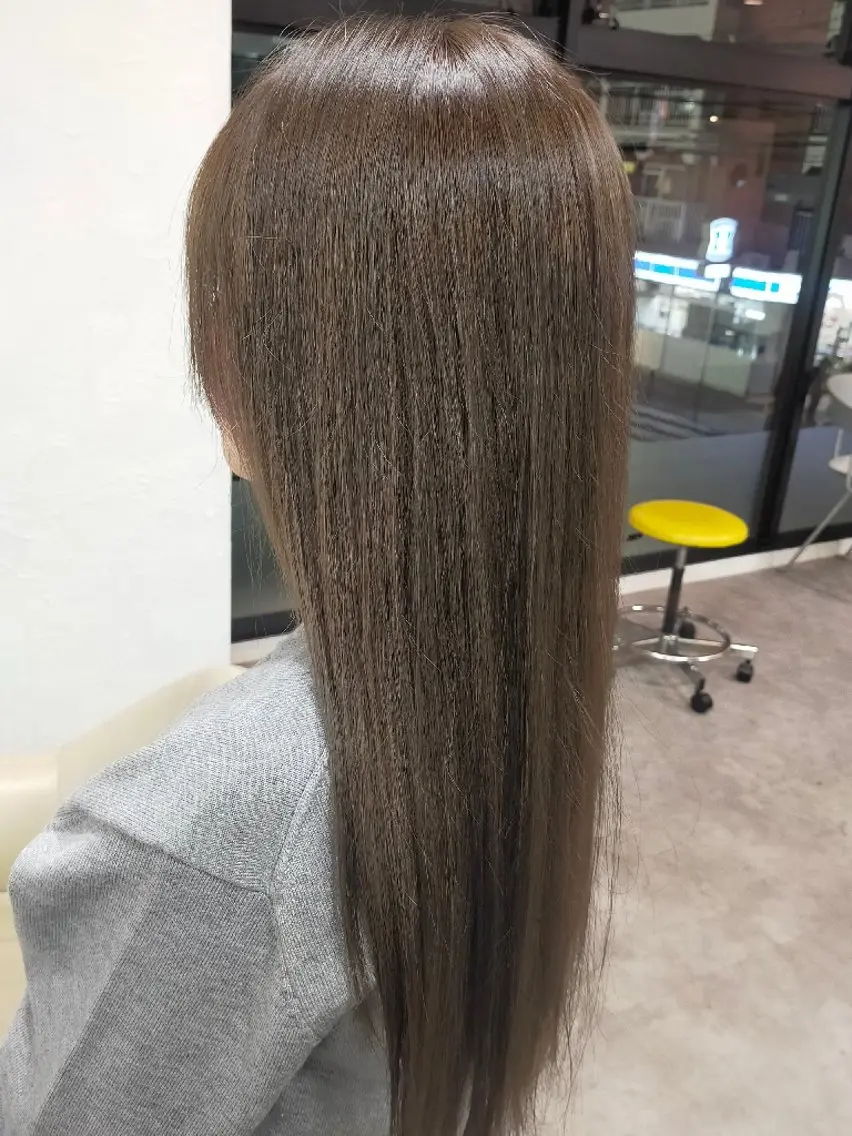 カラー ヘアカラー トリートメント SiLO 🎀 𝕂𝕒𝕟𝕟𝕒のヘアスタイル