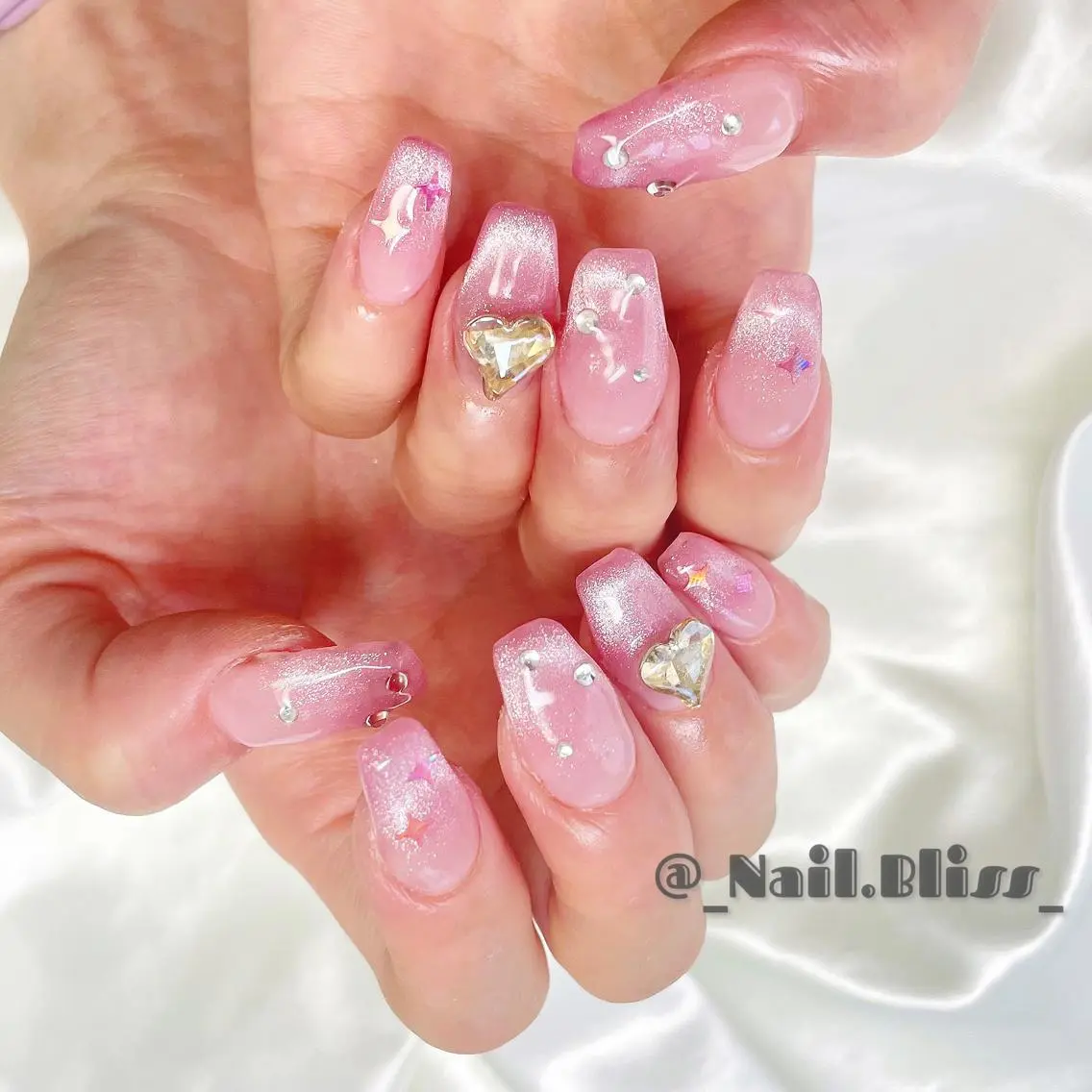 ネイル ハート マグネットネイル ハンドネイル NAIL BLISSのネイルデザイン