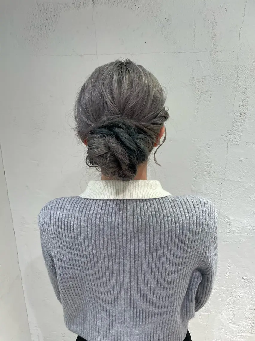 ロング ヘアアレンジ 暖色カラー/ ストレート/くるみのヘアスタイル